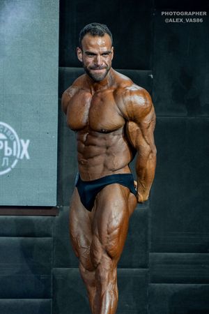 CLASSIC  PHYSIQUE +178
